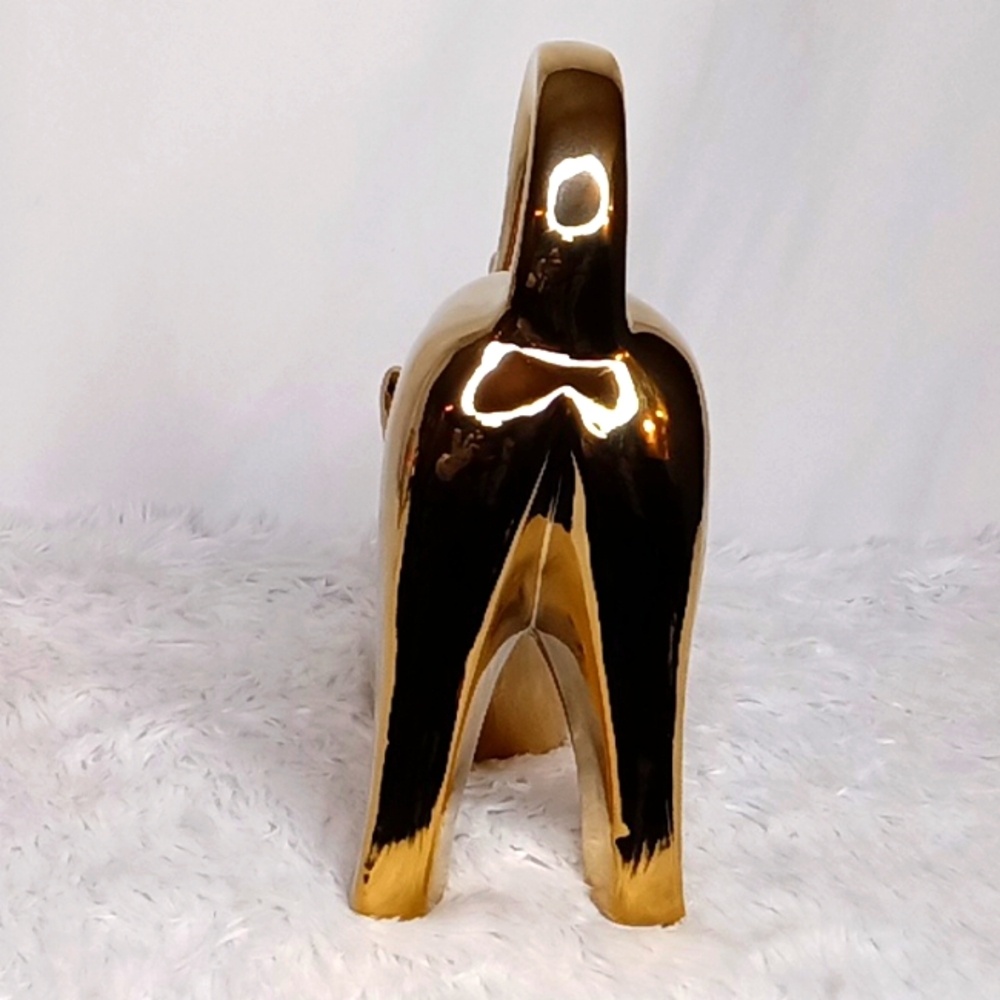 Stretching Cat Decor Statue ๐ - Picture 7 of 11